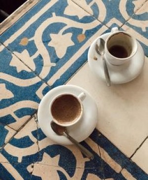 فنجان قهوة و أولويات هيئات تحرير في إفريقيا...غزة تدمر...
