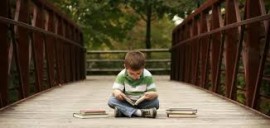 لا تقرأ  لمجرد الاستمتاع...