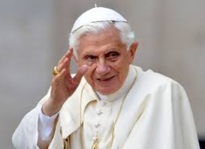 Religion et politique en Islâm : le pape persiste et signe.