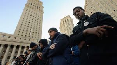 If Christian Corporations Have Religious Rights, What About Muslim Prisoners?