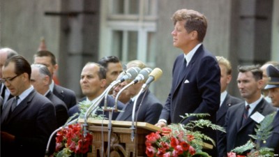 John F. Kennedy &quot;Ich Bin ein Berliner&quot;
