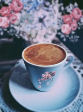 &quot;عطر برائحة الدم&quot;
