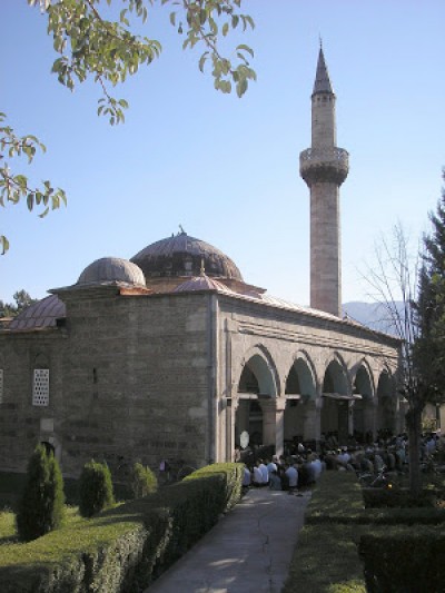ISLAM IN MACEDONIA: THE ORIGINS, EVOLUTION AND ROLE OF THE ISLAMIC RELIGIOUS COMMUNITY FROM THE OTTOMAN PERIOD TO THE PRESENT