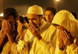 تنظيم الدولة يمنع صلاة التراويح في الموصل العراقية