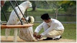 منهج القرآن الكريم في تحقيق السعادة الزوجية1 / 2